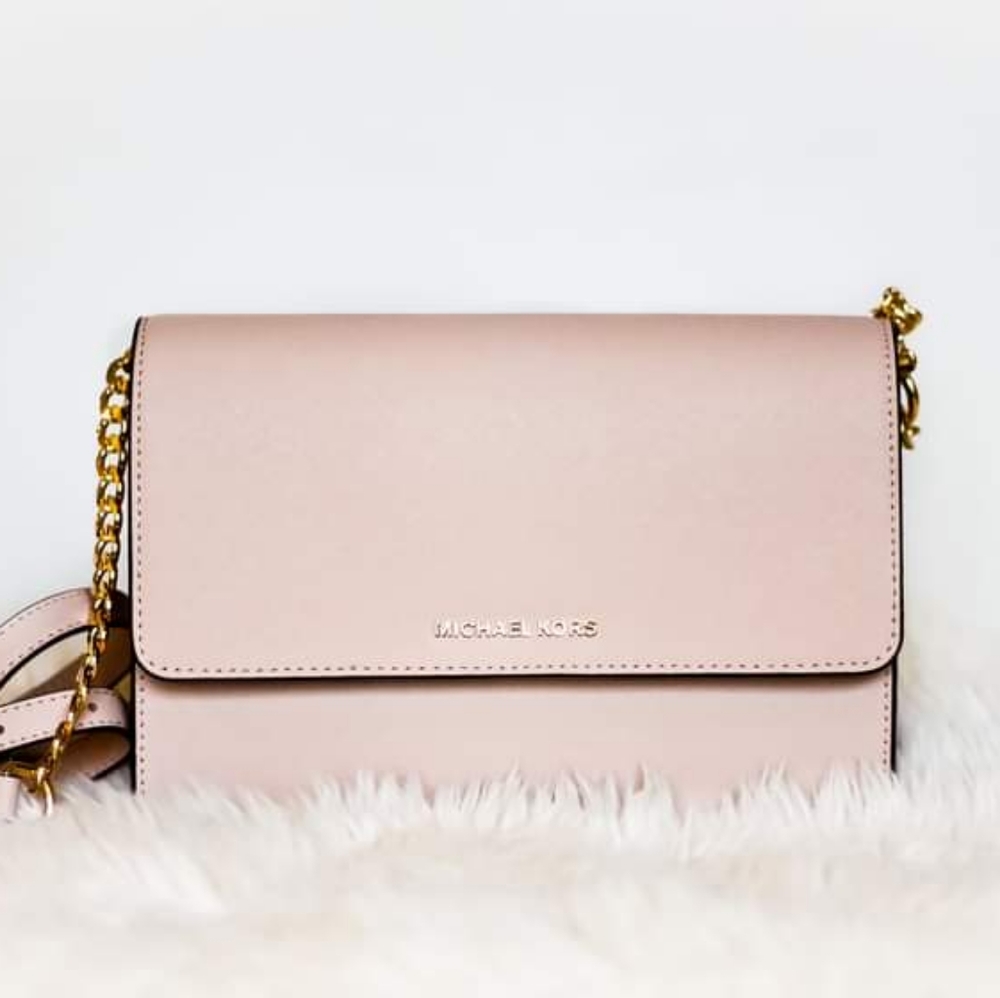 NWT Michael Kors Daniela Large Saffiano Leather Crossbody Bag